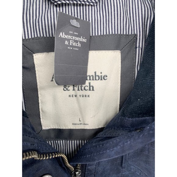 Ambercrombie & Fitch Womans Large Navy Wax Jacket Belted